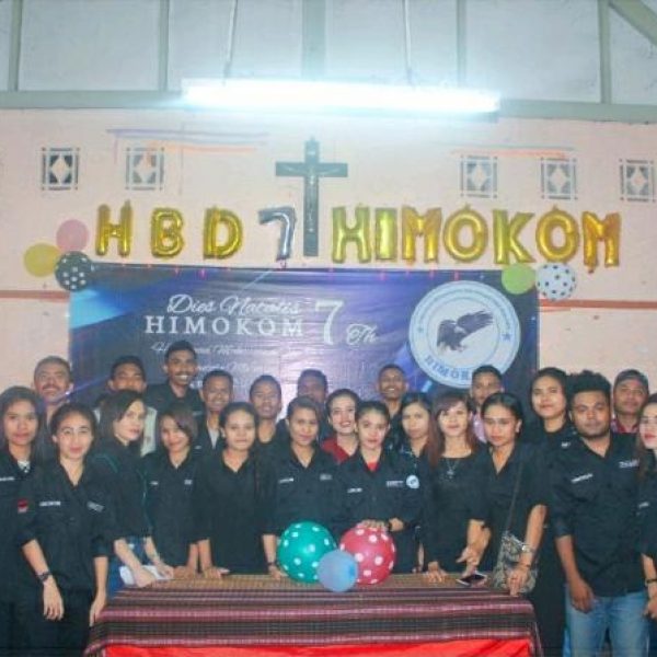 MEMBANGUN SOLIDARITAS ANGGOTA MELALUI DIES NATALIS HIMOKOM