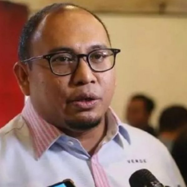 Anggota DPR Andre Rosiade Kecewa Terhadap Walikota Padang Terkait Pelanggaran Izin Operasi Hiburan Malam
