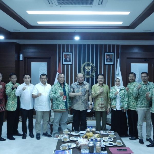 Komite I DPD RI Sambut Kerja Sama Pengembangan Desa dengan APDESI