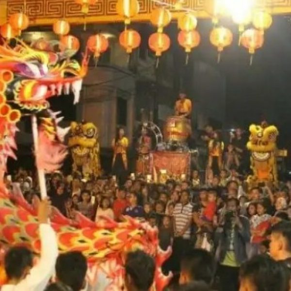 Kenangan Imlek di Mata Bangsa