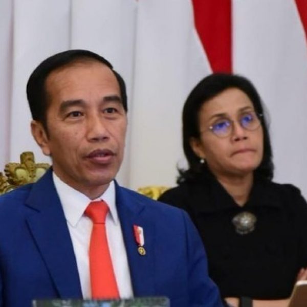 Jokowi Tetap Ikuti Rapat G20 Usai Makamkan Ibunda, Sri Mulyani: Betul-betul Bangga dan Terharu