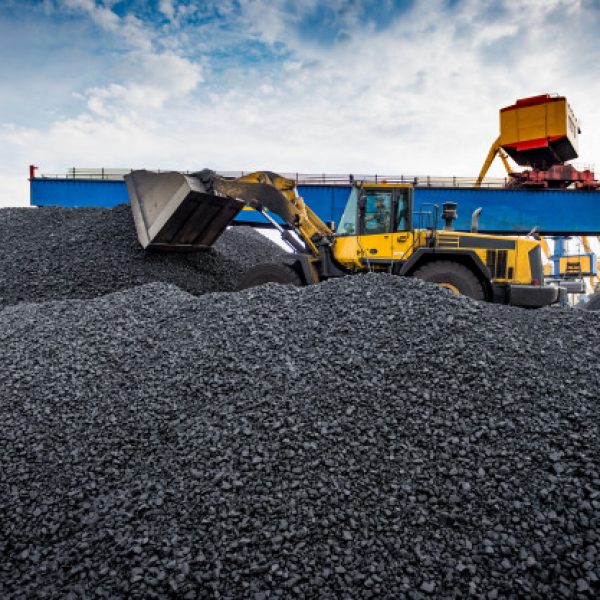 Industri di Asia Timur Pulih, HBA November Jadi USD55,71 per Ton