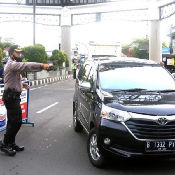 Modus Ratusan Kendaraan Travel Gelap Angkut Ribuan Pemudik