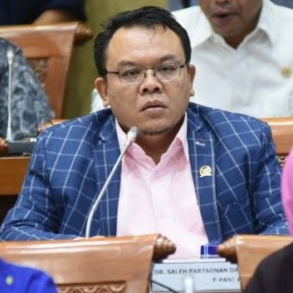 DPR Sorot Ketidaksinkronan Kebijakan DKI-Pusat