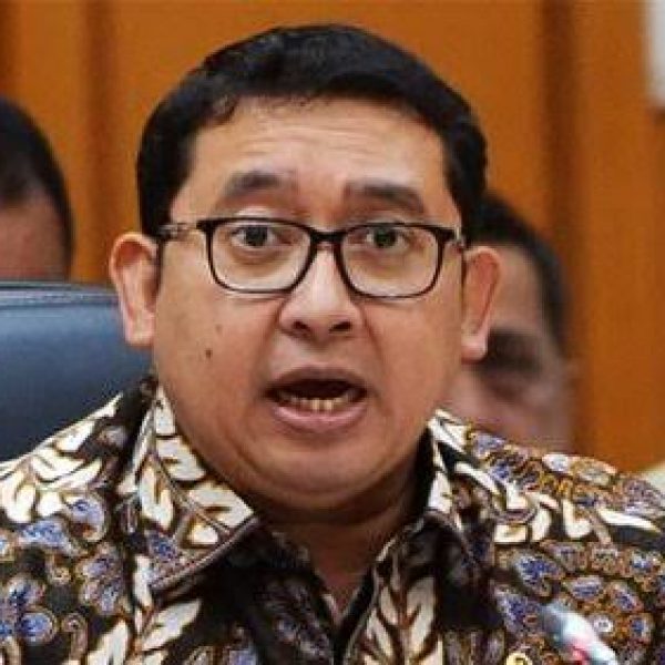 Fadli Zon Sentil KSAD Dudung: Arogan dan Tidak Bijak