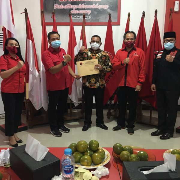 PDIP Usung Eryanto dan Mateus Yudi Maju di Pilkada Ketapang