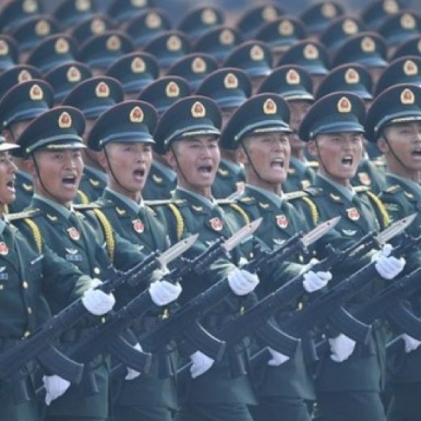 Vaksin Covid-19 Siap Disuntikkan ke Militer China