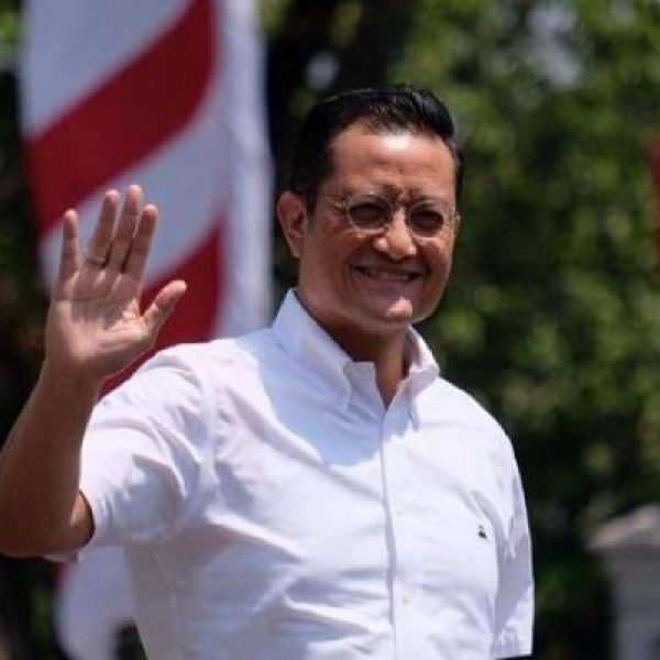 Dugaan Korupsi Bansos, Ancaman Hukuman Mati Menanti Mensos Juliari