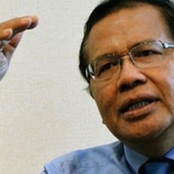 Mengaku Bisa Bantu Atasi Krisis Keuangan Garuda, Rizal Ramli Ajukan Syarat