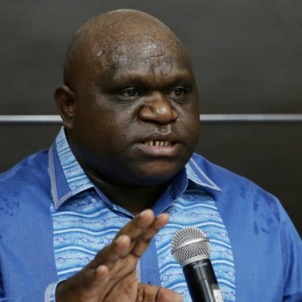 Dorong Pemuda Papua Jadi ‘Petarung’, Pigai: Jangan Terjebak Zona Nyaman PNS