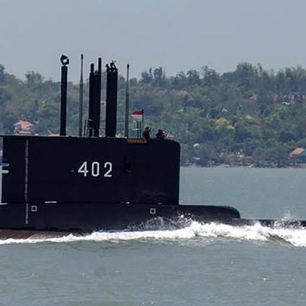 Peringati Tenggelamnya KRI Nanggala 402, Inggris Beri Bantuan ke Keluarga Korban