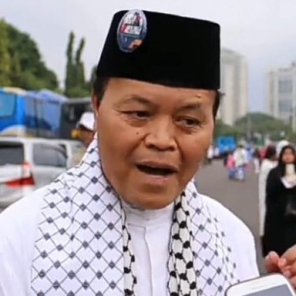 Kenang Jokowi saat Hadiri Aksi 212, HNW: Pak Presiden Demo Teriakkan Takbir!