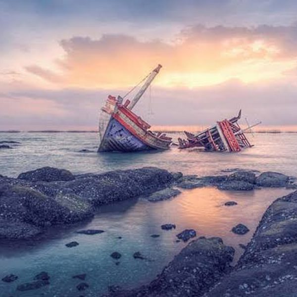 Update Evakuasi Korban Kapal  Tenggelam di Kalbar: 24 Tewas dan 31 Hilang