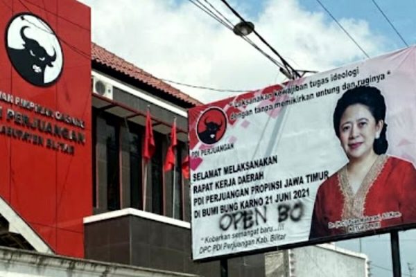 Baliho Puan Dicoret ‘Open BO’, Politisi PDIP: Ini Mengotori Keadaban Publik!