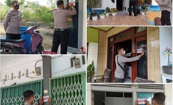 Polres Sekadau Pasang Stiker di Rumah Warga yang Isoman Akibat Covid-19