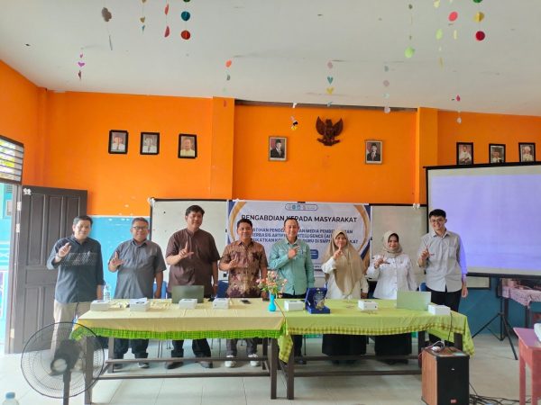 Kolaborasi Tim PKM Jurusan P.IIS FKIP UNTAN Latih Guru Kembangkan Media Pembelajaran Digital Interaktif Berbasis AI