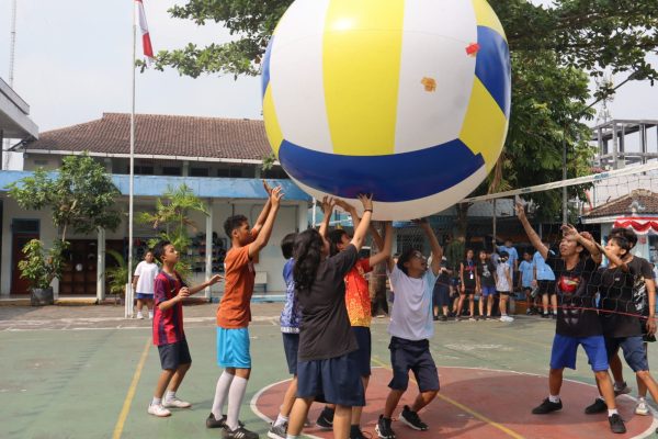 Semarak Peringatan Kemerdekaan dan Pepenkris di SMP Budya Wacana, Asah Kreativitas dan Iman Siswa