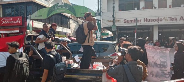 Ratusan Mahasiswa Forum BEM se-DIY Turun ke Jalan, Desak Pengesahan RUU Perampasan Aset Hingga Reformasi Polri