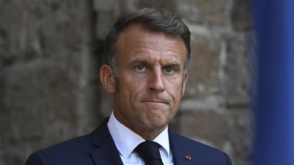 Aksi Protes Biaya Hidup Berujung Rusuh di Prancis, Presiden Macron Minta Warga Jaga Ketertiban
